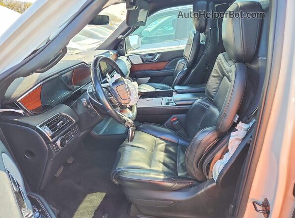 5LMJJ2LT3KEL25081 2019 LINCOLN NAVIGATOR White Սալոնի դիմացի տեսք