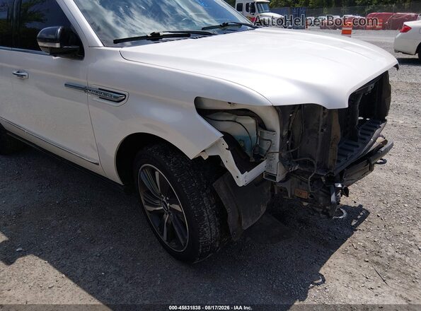 5LMJJ2LT4KEL05051 2019 LINCOLN NAVIGATOR White 