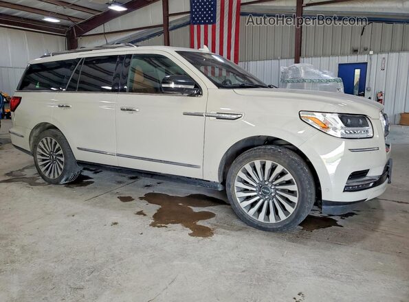 5LMJJ2LT5KEL18343 2019 LINCOLN NAVIGATOR Silver Przód prawy