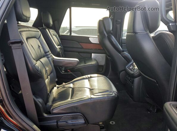 5LMJJ2LT5LEL10938 2020 LINCOLN NAVIGATOR Черный Вид задней части салона