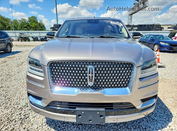 5LMJJ2LT6JEL10489 2018 LINCOLN NAVIGATOR Silver Front view