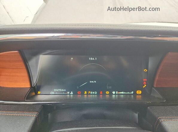 5LMJJ2LT9LEL05273 2020 LINCOLN NAVIGATOR Silver Սարքավորումների վահանակի տեսք