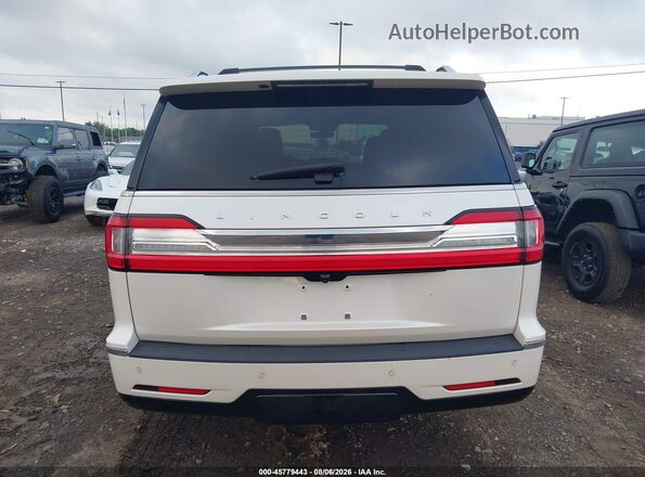 5LMJJ2LTXJEL01679 2018 LINCOLN NAVIGATOR White 