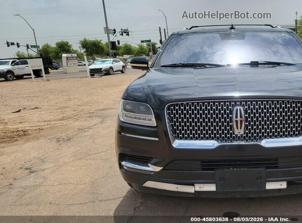 5LMJJ2LTXKEL10366 2019 LINCOLN NAVIGATOR Black Widok wnętrza 360 stopni