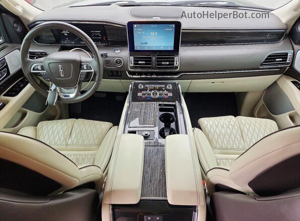 5LMJJ2TT5JEL00147 2018 LINCOLN NAVIGATOR Brown Widok deski rozdzielczej