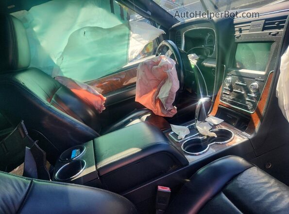 5LMJJ3JT1HEL13044 2017 LINCOLN NAVIGATOR Blue Вид салону спереду