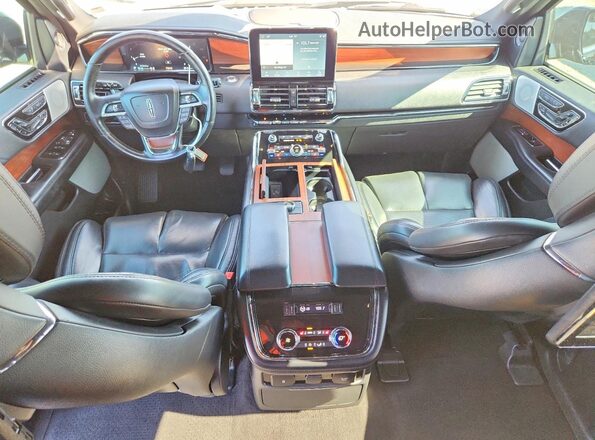 5LMJJ3KT2LEL10256 2020 LINCOLN NAVIGATOR Black Widok deski rozdzielczej