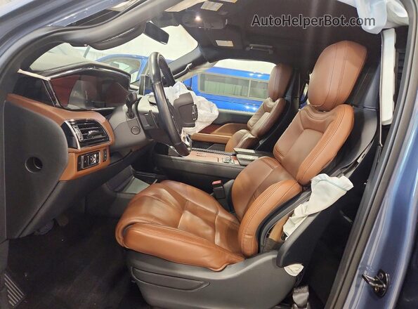 5LMJJ3LG1PEL06822 2023 LINCOLN NAVIGATOR Синий Вид салона спереди