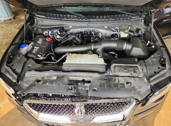 5LMJJ3LG2REL16584 2024 LINCOLN NAVIGATOR Black Widok komory silnika