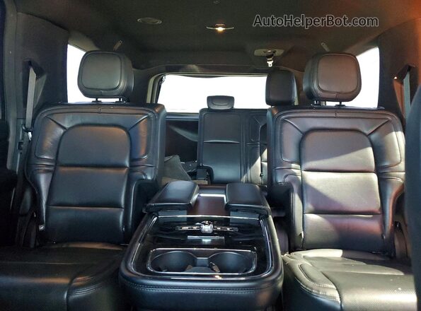 5LMJJ3LT1LEL04401 2020 LINCOLN NAVIGATOR Black Հետևի նստատեղերի տեսք