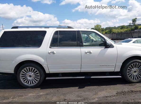5LMJJ3LT6GEL03055 2016 LINCOLN NAVIGATOR L White Вид задньої частини салону