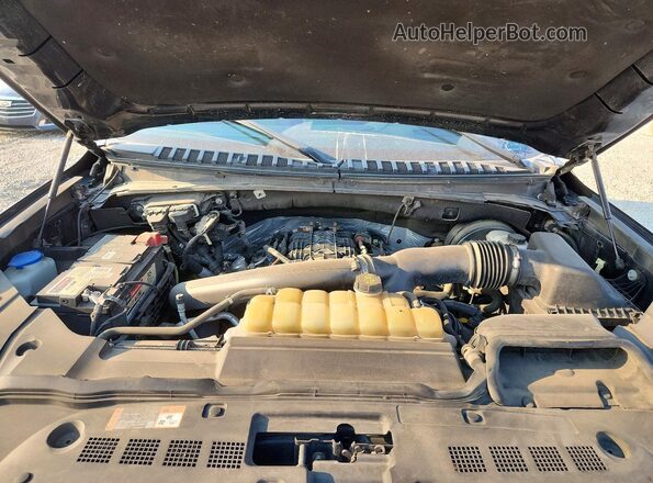 5LMJJ3LT6MEL14343 2021 LINCOLN NAVIGATOR Black Widok wnętrza z tyłu