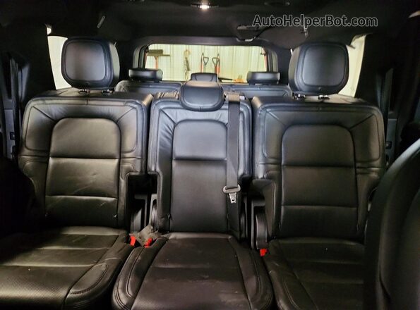 5LMJJ3LT6NEL15087 2022 LINCOLN NAVIGATOR Black Vista de los asientos traseros