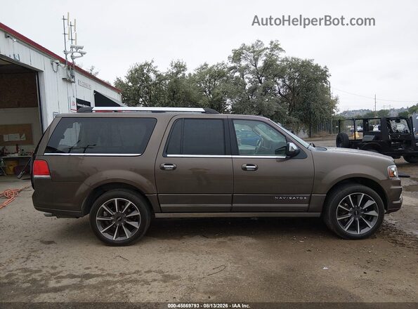 5LMJJ3LT7HEL13384 2017 LINCOLN NAVIGATOR L Brown Rear interior view