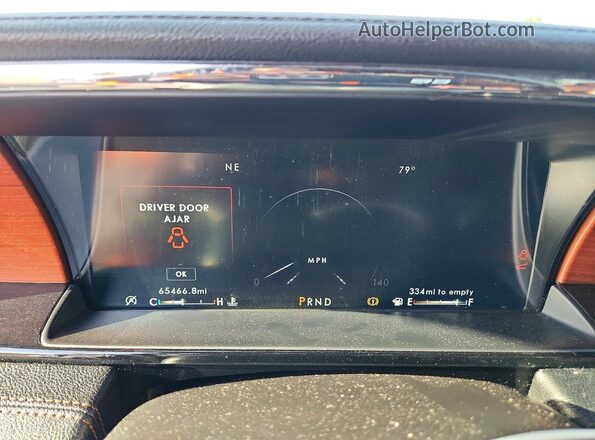 5LMJJ3LTXLEL23626 2020 LINCOLN NAVIGATOR White Instrument cluster view