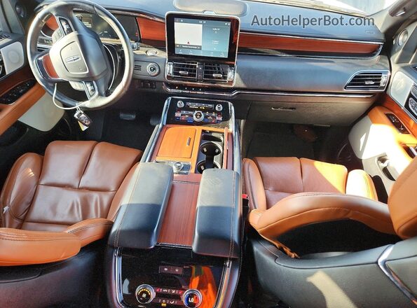 5LMJJ3LTXLEL23626 2020 LINCOLN NAVIGATOR White Dashboard view