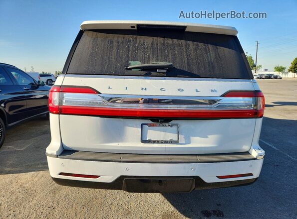 5LMJJ3LTXLEL23626 2020 LINCOLN NAVIGATOR White Rear view