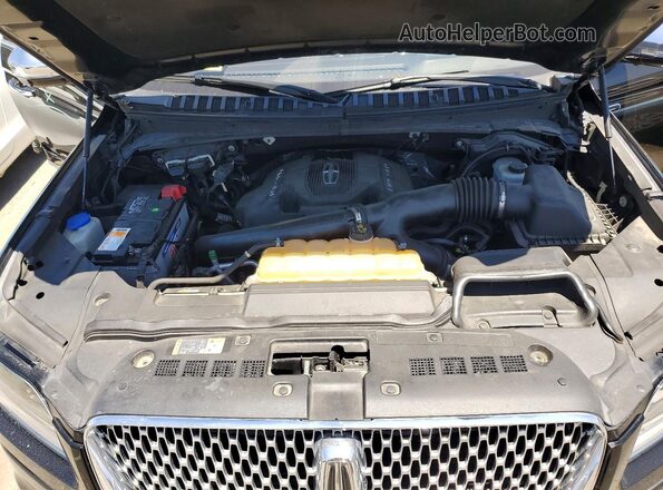 5LMJJ3TT2JEL09099 2018 LINCOLN NAVIGATOR Black ძრავის განყოფილების ხედი