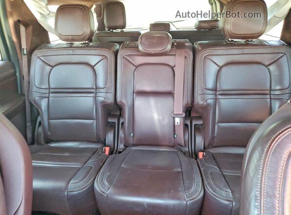 5LMJJ3TT2LEL15455 2020 LINCOLN NAVIGATOR Maroon Vista de los asientos traseros
