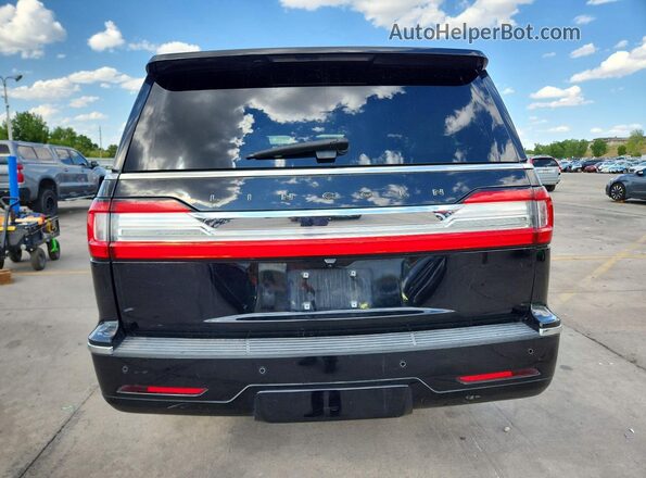5LMJJ3TT9JEL22531 2018 LINCOLN NAVIGATOR Black Հետևի տեսք