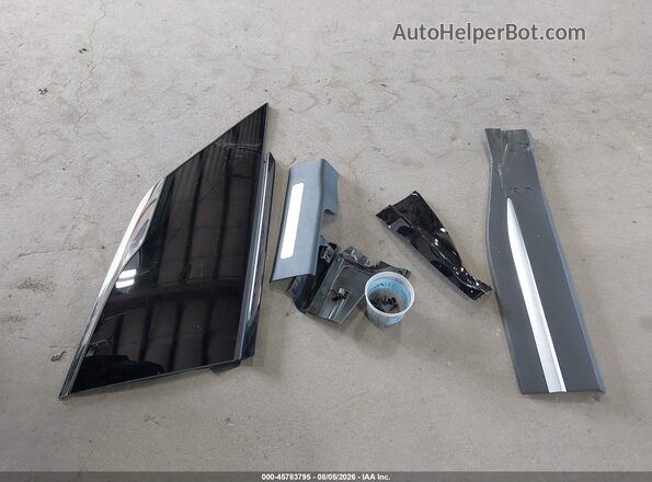 5LMPJ8J41TJ017165 2026 LINCOLN NAUTILUS Black Instrument cluster view
