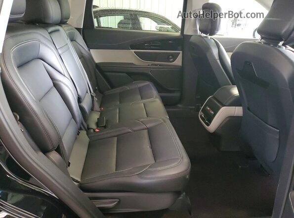 5LMPJ8J47RJ846444 2024 LINCOLN NAUTILUS Black Rear interior view