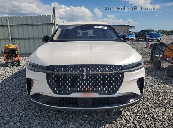 5LMPJ8J48RJ866802 2024 LINCOLN NAUTILUS White Դիմացի տեսք