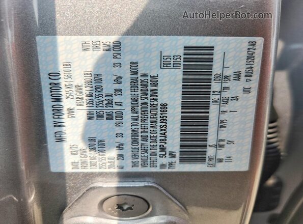 5LMPJ8JAXSJ951698 2025 LINCOLN NAUTILUS Silver Vista de la etiqueta del VIN