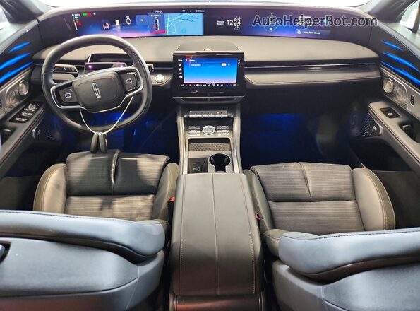 5LMPJ8K44SJ932864 2025 LINCOLN NAUTILUS Blue Вид панелі приладів