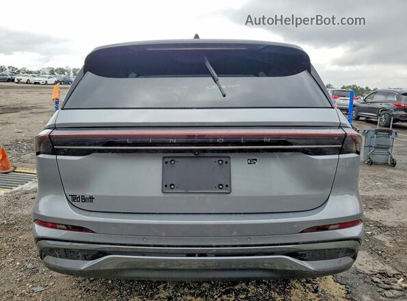 5LMPJ8K46SJ885434 2025 LINCOLN NAUTILUS Gray Rear view