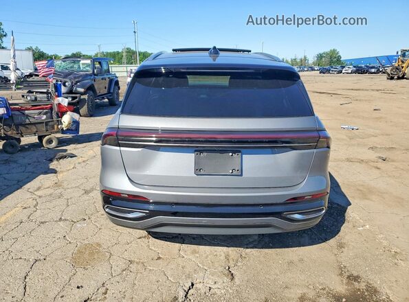 5LMPJ8K49SJ951815 2025 LINCOLN NAUTILUS Gray Հետևի տեսք