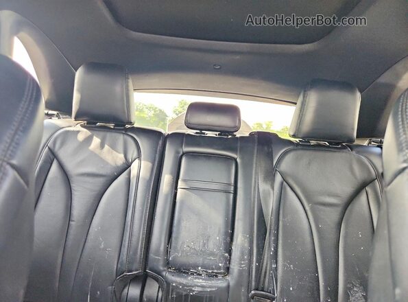 5LMTJ3DHXGUJ10884 2016 LINCOLN MKC Black Rear seats view