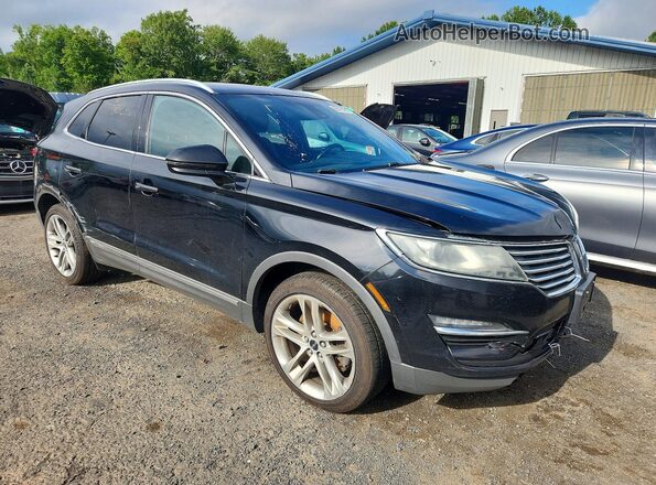 5LMTJ3DHXGUJ10884 2016 LINCOLN MKC Black Front right