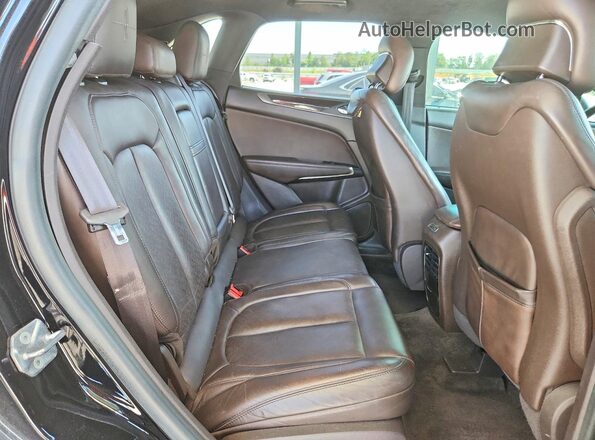 5LMTJ4DH4JUL14254 2018 LINCOLN MKC Black Вид задньої частини салону