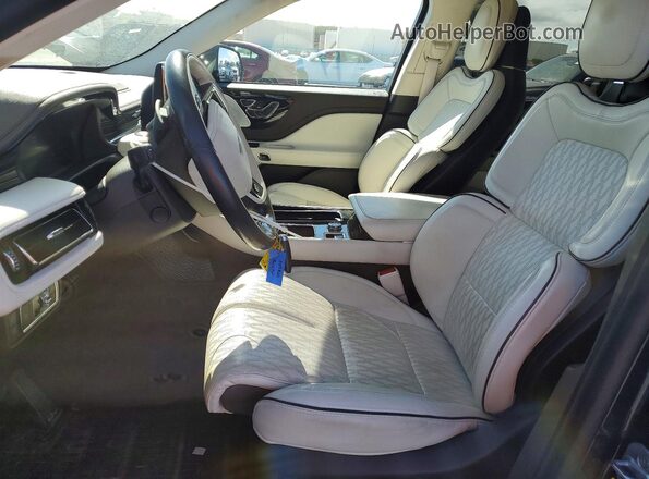 5LMYJ9YY5PNL00251 2023 LINCOLN AVIATOR Blue Սալոնի դիմացի տեսք