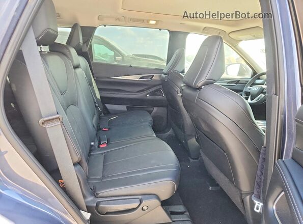 5N1AL1FR2TC336402 2026 INFINITI QX60 Gray Rear interior view