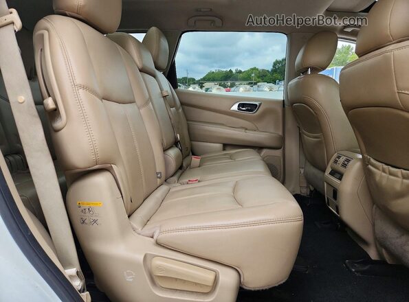 5N1AR2MM5GC668612 2016 NISSAN PATHFINDER White Widok wnętrza z tyłu
