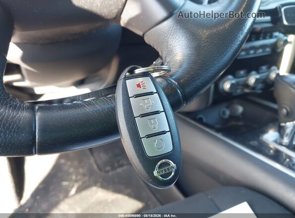 5N1AR2MM8GC607271 2016 NISSAN PATHFINDER Silver Widok deski rozdzielczej