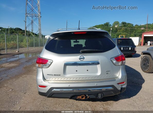 5N1AR2MM8GC607271 2016 NISSAN PATHFINDER Silver 