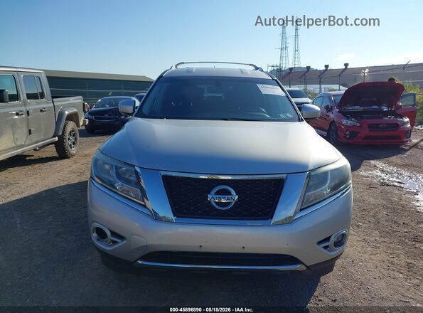 5N1AR2MM8GC607271 2016 NISSAN PATHFINDER Silver Widok wnętrza z tyłu