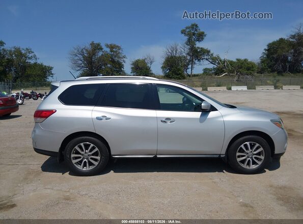 5N1AR2MM8GC608341 2016 NISSAN PATHFINDER Silver უკანა სალონის ხედი