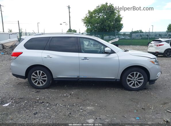5N1AR2MMXGC615579 2016 NISSAN PATHFINDER Silver Вид задньої частини салону