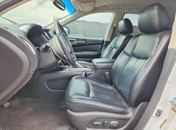 5N1AR2MN1GC601613 2016 NISSAN PATHFINDER Белый Вид салона спереди