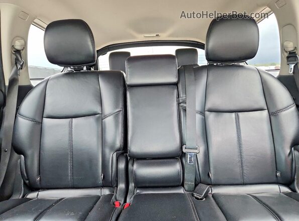 5N1AR2MN1GC601613 2016 NISSAN PATHFINDER Белый Вид задних сидений