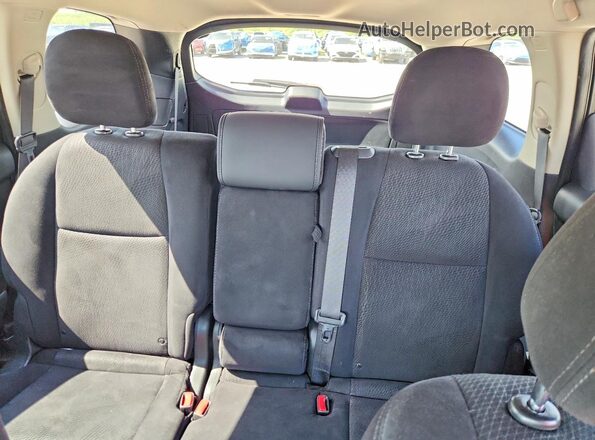 5N1AR2MN2GC624592 2016 NISSAN PATHFINDER Gray Rear seats view