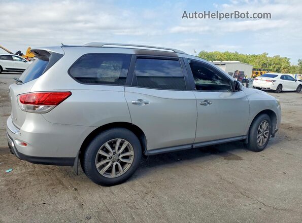 5N1AR2MN3GC622592 2016 NISSAN PATHFINDER Silver Задня права чверть