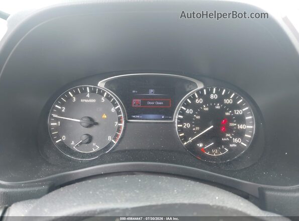 5N1AR2MN7GC642473 2016 NISSAN PATHFINDER Black Widok tylnych siedzeń