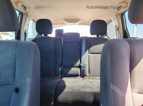5N1AR2MN9GC668878 2016 NISSAN PATHFINDER Silver Вид задніх сидінь