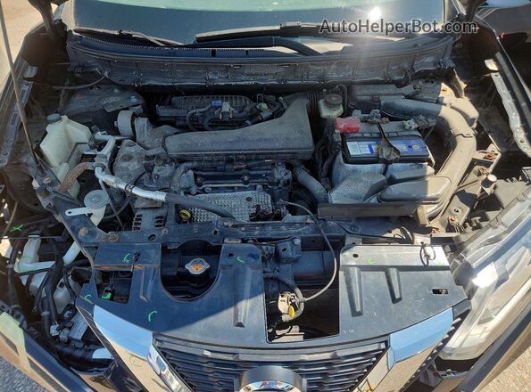 5N1AT2MM0HC821237 2017 NISSAN ROGUE Black Engine compartment view