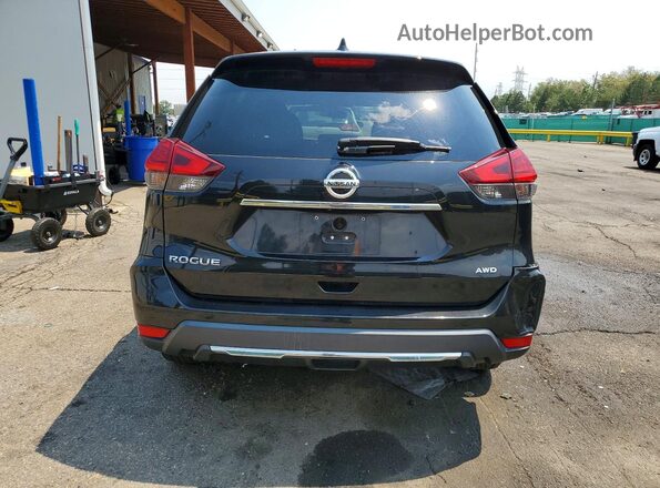 5N1AT2MM2HC813642 2017 NISSAN ROGUE Black Հետևի տեսք